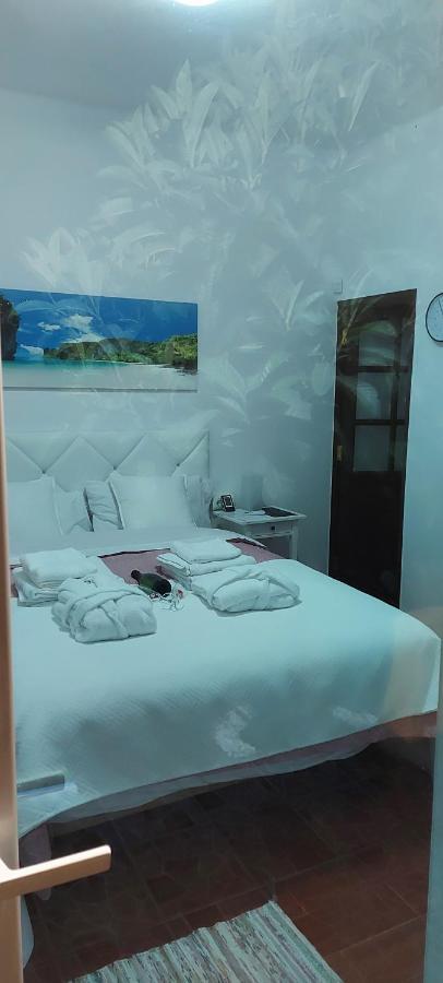 Casa Rebeca Apartment เตอรอร์ ภายนอก รูปภาพ